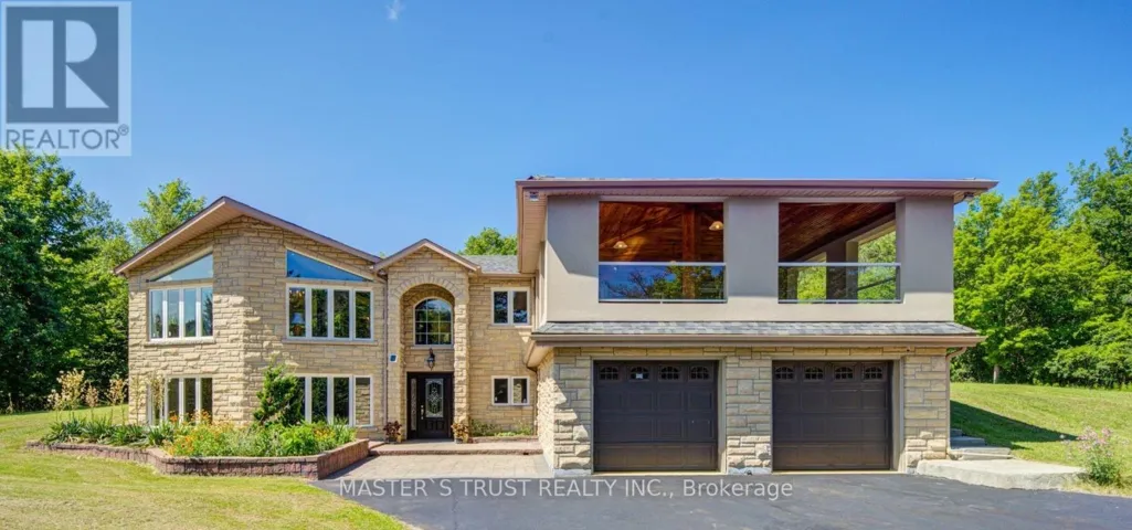 3896 ST JOHN'S SIDE ROAD, Whitchurch-Stouffville (Stouffville), Ontario L4A2P1