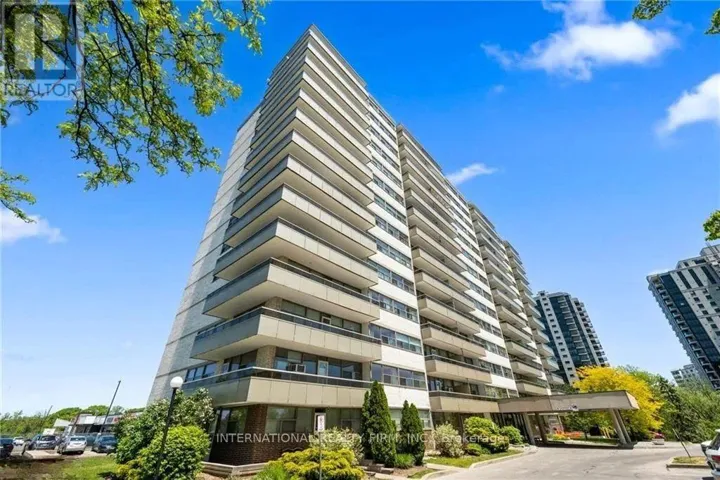 1102 - 215 GLENRIDGE AVENUE, St. Catharines (Glendale/Glenridge), Ontario L2T3J7
