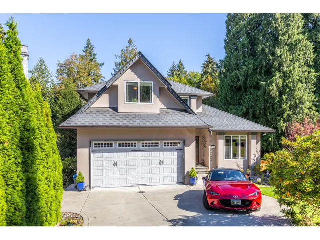 21015 46 AVENUE, Langley, British Columbia V3A8M4
