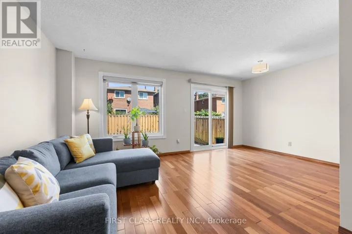 4213 BEACON LANE, Mississauga (Creditview), Ontario L5C3V8