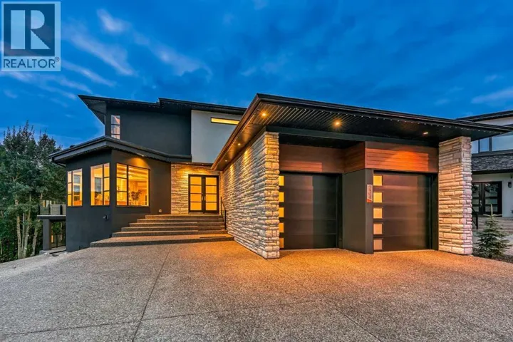 234 Fortress Bay SW, Calgary, Alberta T3H4H2