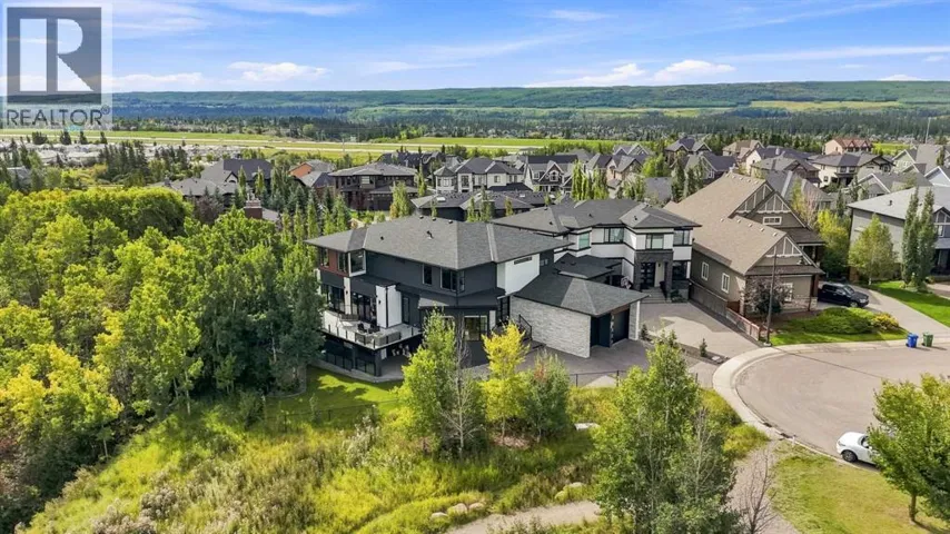 234 Fortress Bay SW, Calgary, Alberta T3H4H2