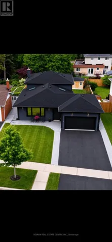 3158 VALMARIE AVENUE, Mississauga (Erindale), Ontario L5C2A2