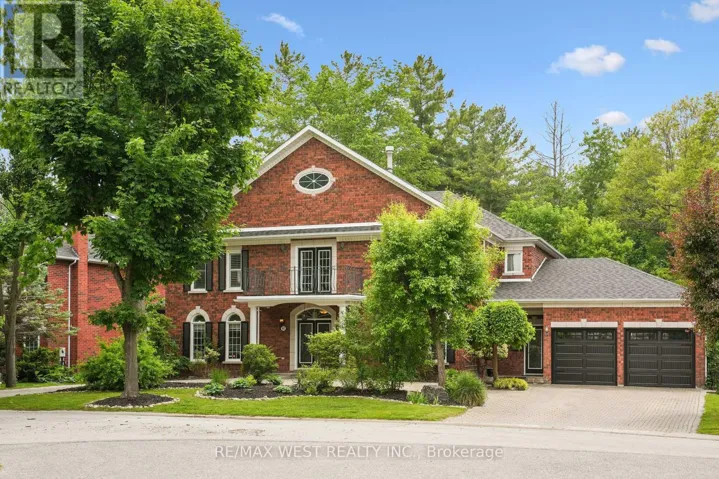 81 WOODVIEW DRIVE, Pickering (Rougemount), Ontario L1V1L1