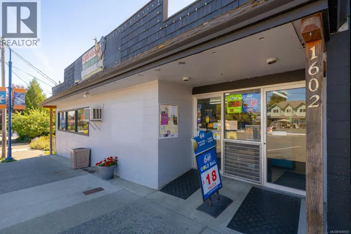 1602 Joan Ave, Crofton, British Columbia V0R1R0