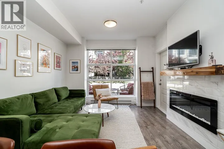 210 827 RODERICK AVENUE, Coquitlam, British Columbia V3K0E3