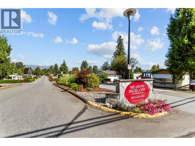 18 11876 POPLAR DRIVE, Pitt Meadows, British Columbia V3Y1Z3
