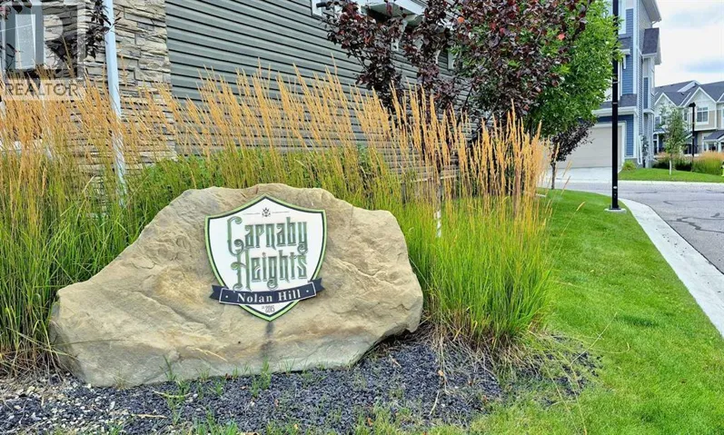 504 NOLAN HILL Boulevard NW, Calgary, Alberta T3R0Y1