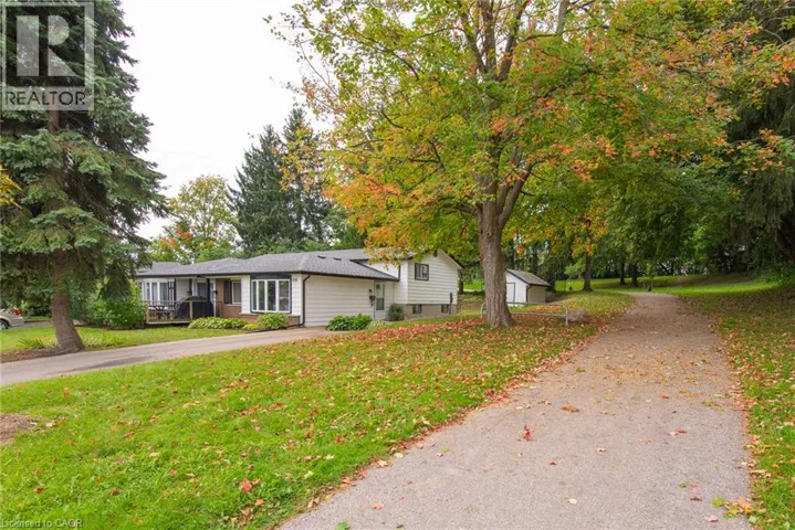 218 PINEDALE Drive, Kitchener, Ontario N2E1K3