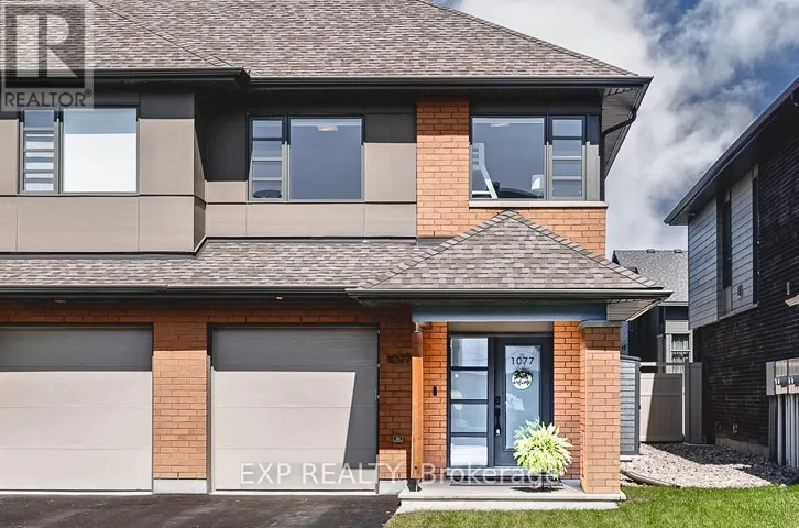 1077 LUNAR GLOW CRESCENT, Ottawa, Ontario K1Y0N2