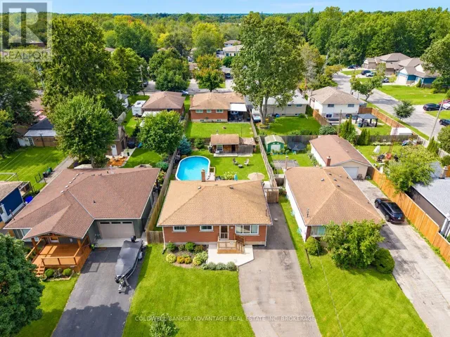 220 CUTRESS AVENUE, Welland (Broadway), Ontario L3C2S8