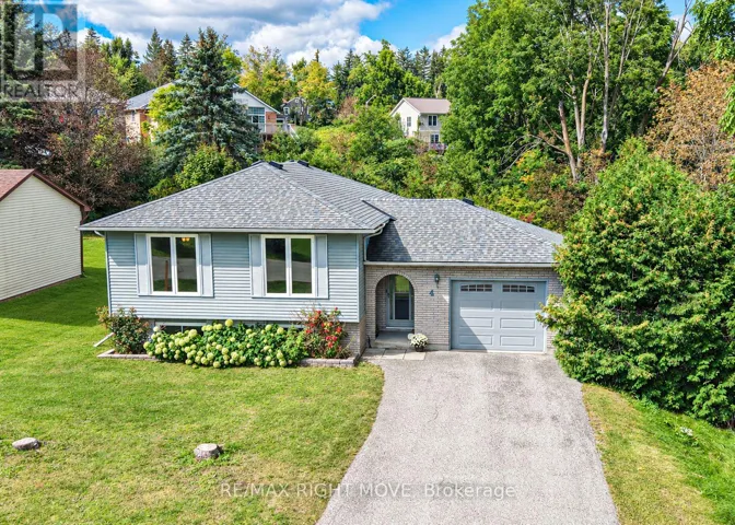 4 FITTON HEIGHTS, Orillia, Ontario L3V4M7