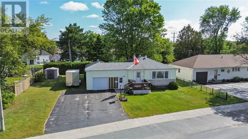 380 Avery Drive, Espanola, Ontario P5E1C8