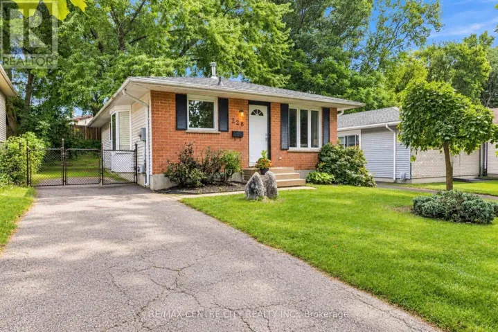 228 POCHARD LANE, London East (East P), Ontario N5W5Z3