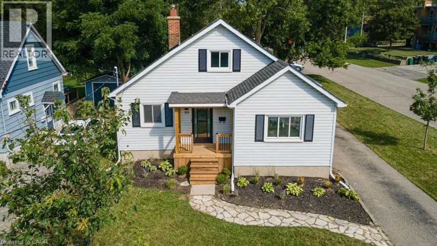 99 SHANTZ Lane, Kitchener, Ontario N2A1T7