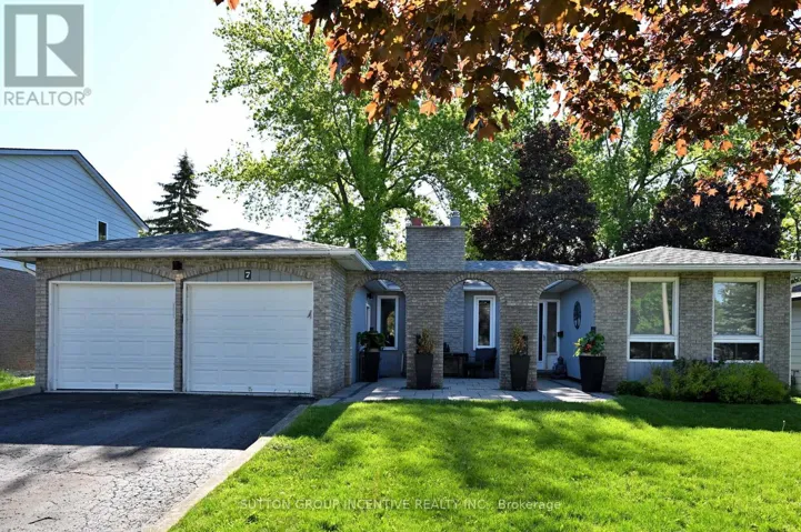7 HURON STREET, Barrie (North Shore), Ontario L4M5H2