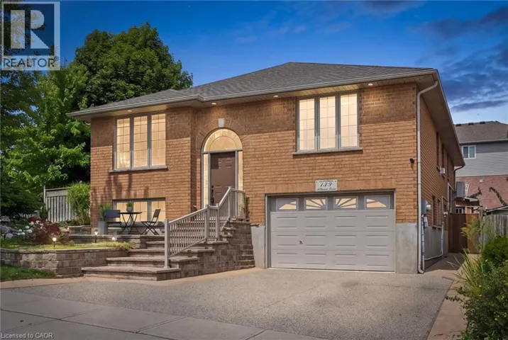 139 ATTWOOD Drive, Cambridge, Ontario N1T2A5