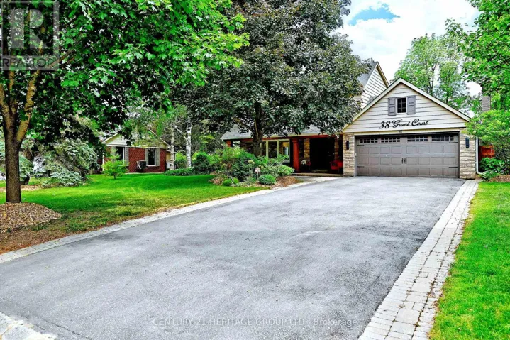 38 GRANT COURT, East Gwillimbury (Queensville), Ontario L0G1R0