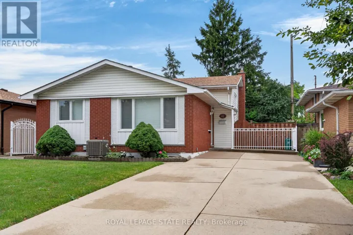 41 DARLINGTON DRIVE, Hamilton (Gilbert), Ontario L9C2L8
