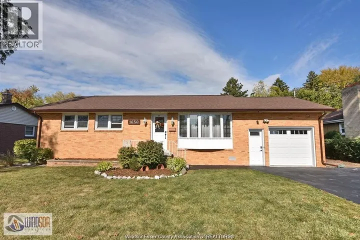1050 SCOFIELD, Windsor, Ontario N9G1L7