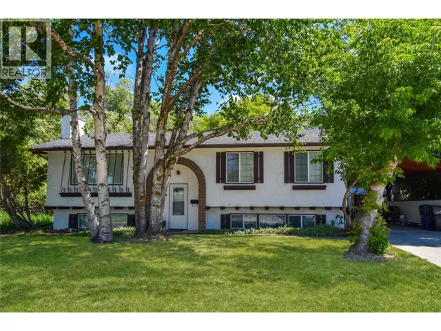508 16th Ave S, Cranbrook, British Columbia V1C2Z9