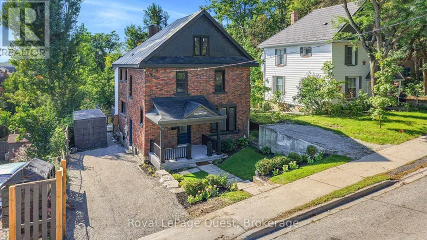 109 BRANT STREET E, Orillia, Ontario L3V1Z3
