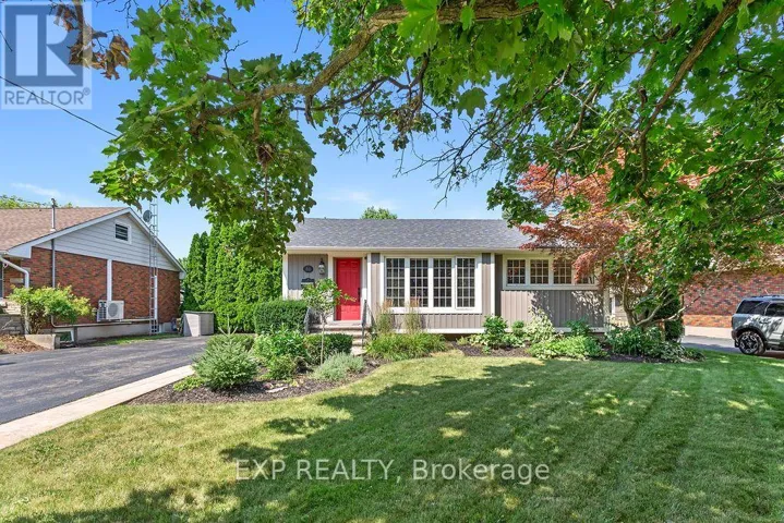 38 ALBANY DRIVE, St. Catharines (Lakeport), Ontario L2N3T5