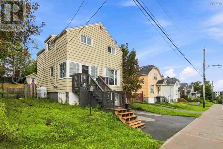 55 Coronation Avenue, Fairview, Nova Scotia B3N2M5