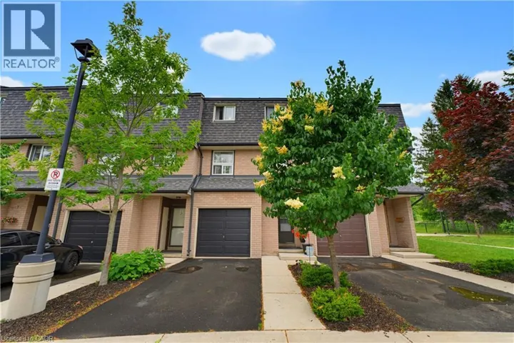 138 BLACKHORNE Drive Unit# 4, Kitchener, Ontario N2E1Z3