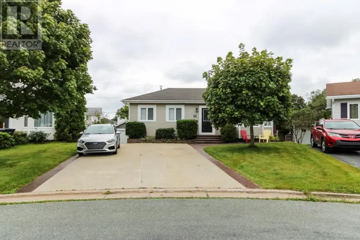 11 Amber Place, Mount Pearl, Newfoundland & Labrador A1B3K3