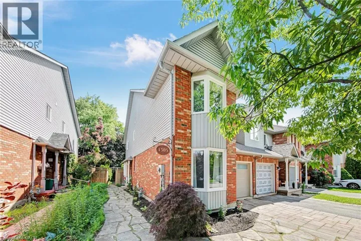 1305 WALKER'S Line, Burlington, Ontario L7M4N7