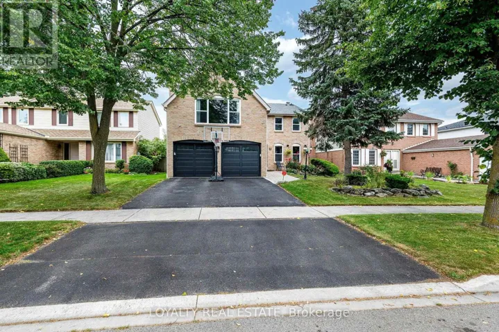 52 NEWCASTLE CRESCENT, Brampton (Westgate), Ontario L6S3Y8