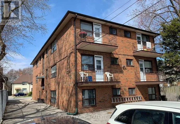 10 - 115 EIGHTH STREET, Toronto (New Toronto), Ontario M8V3C5