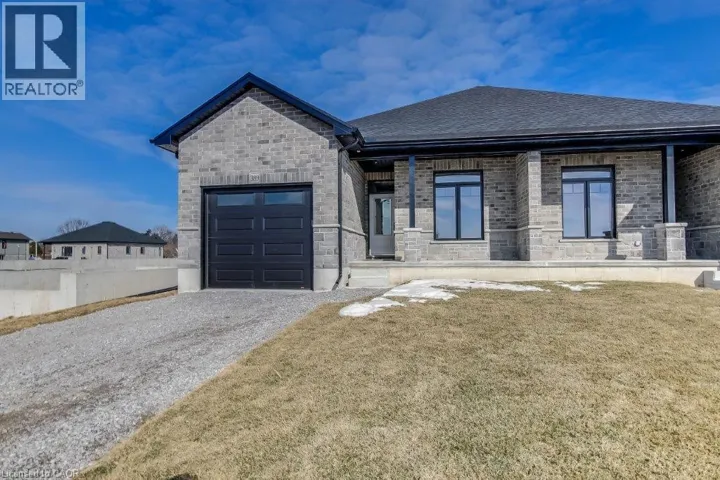 381 ARGYLE Avenue, Delhi, Ontario N4B0B2