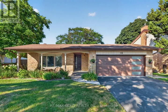 16 MONTEREY ROAD, Kitchener, Ontario N2B1V3