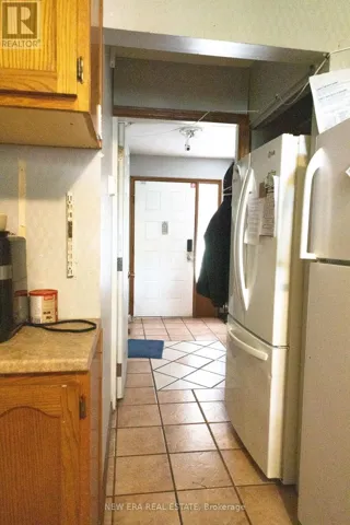 58 AMHERST DRIVE, Kitchener, Ontario N2P1C9
