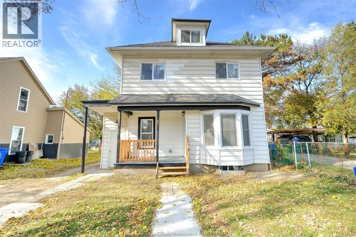 3076 SANDWICH Unit# UPPER, Windsor, Ontario N9C1A4