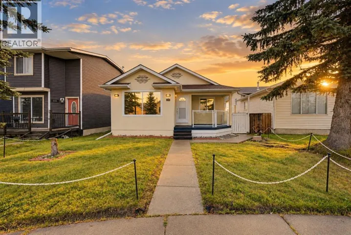 228 Taradale Close NE, Calgary, Alberta T3J3E6
