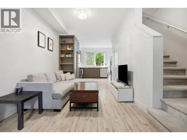 32 7458 BRITTON STREET, Burnaby, British Columbia V3N3A5