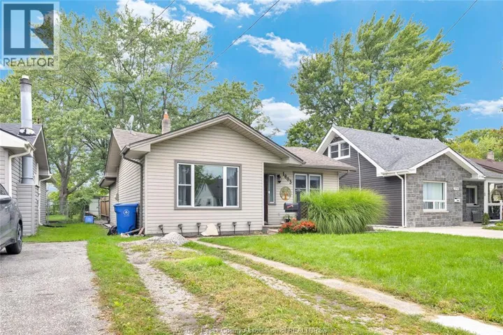 1803 FERNDALE ROAD, Windsor, Ontario N8T2K7