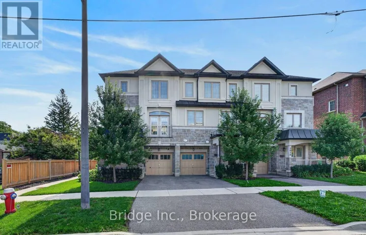 2006 LUSHES AVENUE, Mississauga (Clarkson), Ontario L5J1H2