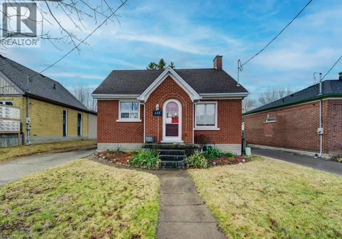 135 STIRLING Avenue S, Kitchener, Ontario N2G3N8