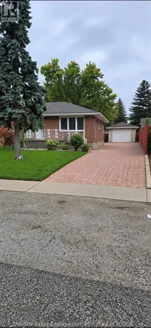 2509 ROSSINI BOULEVARD Unit# A, Windsor, Ontario N8W4R2