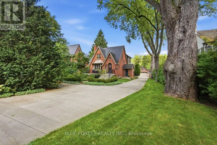 224 BASE LINE ROAD E, London South (South G), Ontario N6C2P1