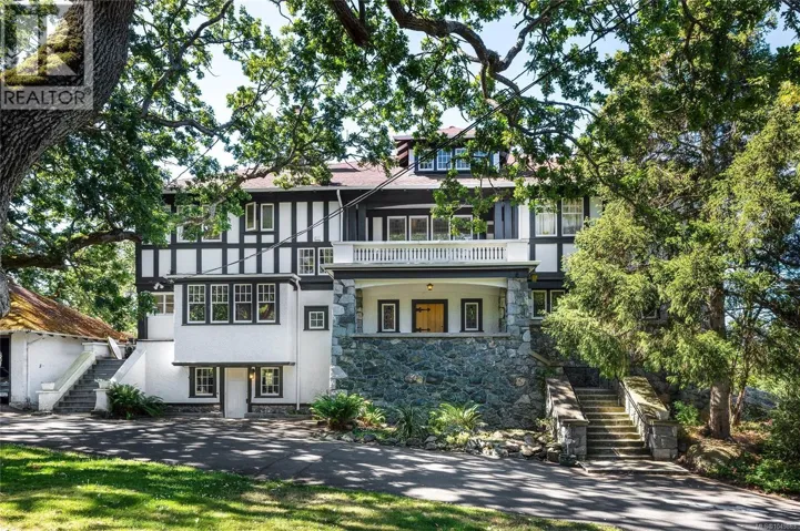 515 Foul Bay Rd, Victoria, British Columbia V8S4G9
