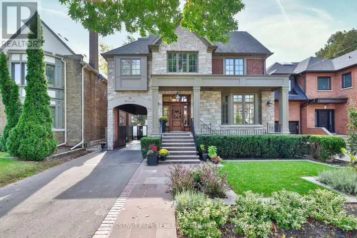 19 WHITEHALL ROAD, Toronto (Rosedale-Moore Park), Ontario M4W2C5