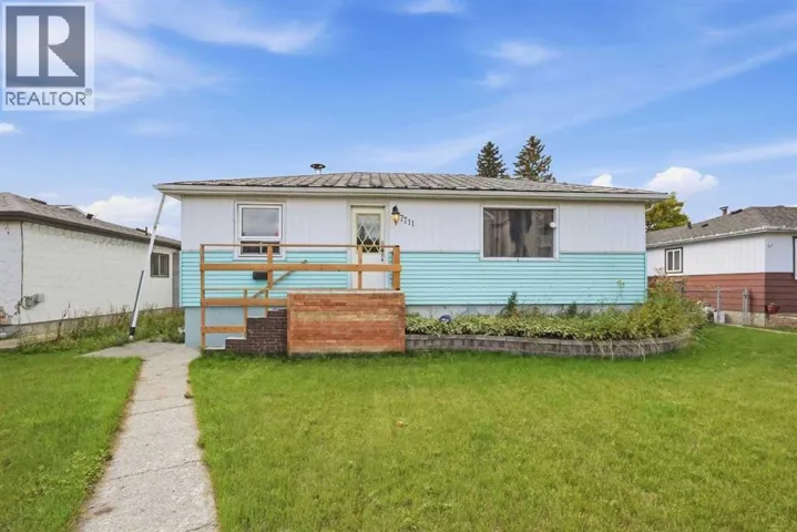 7711 39 Avenue NW, Calgary, Alberta T3B1X4