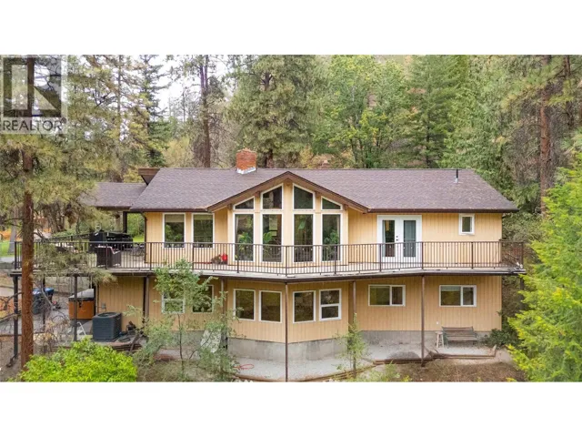 6407 Simpson Road, Summerland, British Columbia V0H1Z2