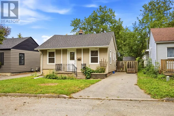24 GEORGE STREET, Ajax (Central), Ontario L1S1S5
