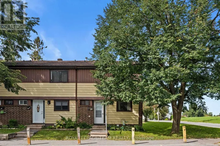 E - 73 FOXFIELD DRIVE, Ottawa, Ontario K2J1L7